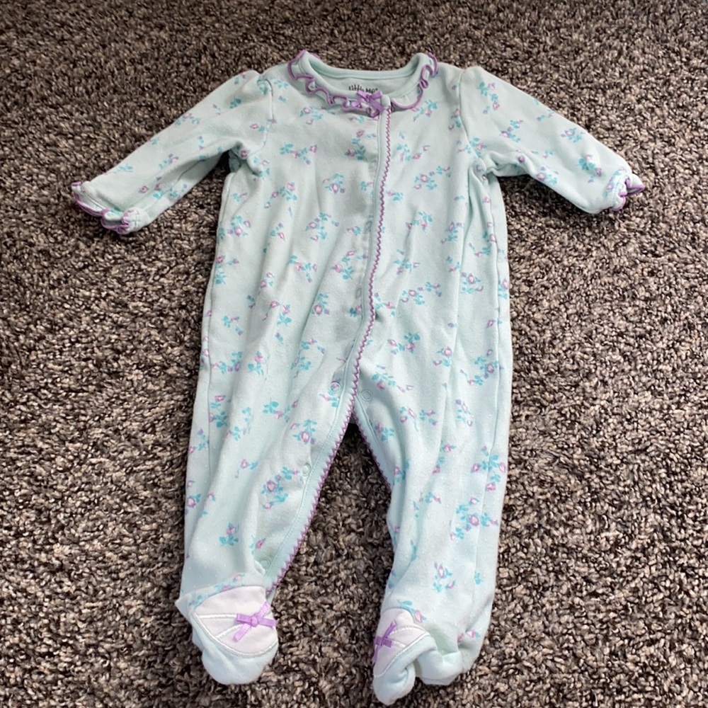 Footies bundle - Picture 2 of 5